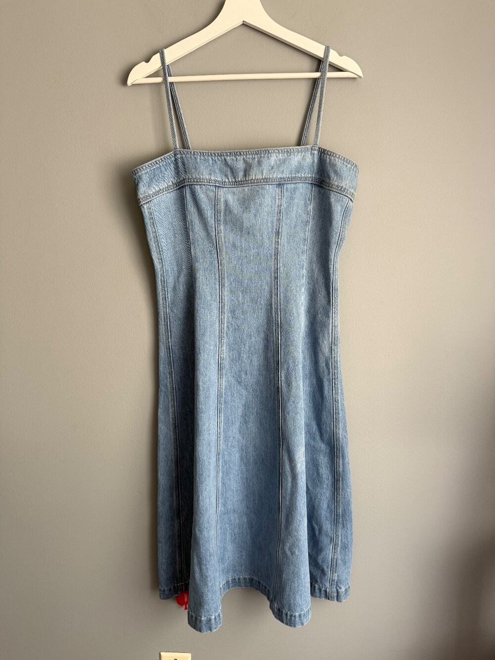 L'AGENCE Mitzy Women's 6 Light Wash Denim Midi Dress NWT Y2K Elevated USA